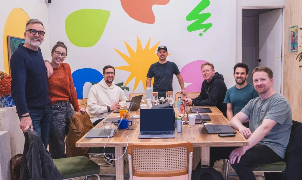 The MonoDesk team